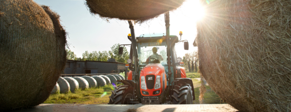 Same Traktor im Einsatz