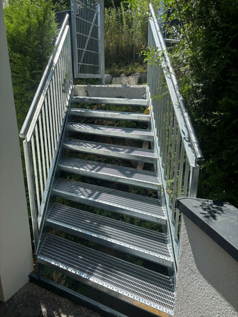 Stiege2