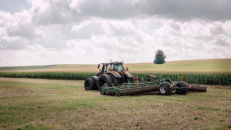 valtra-s-series-droop-control-tractor_800x450